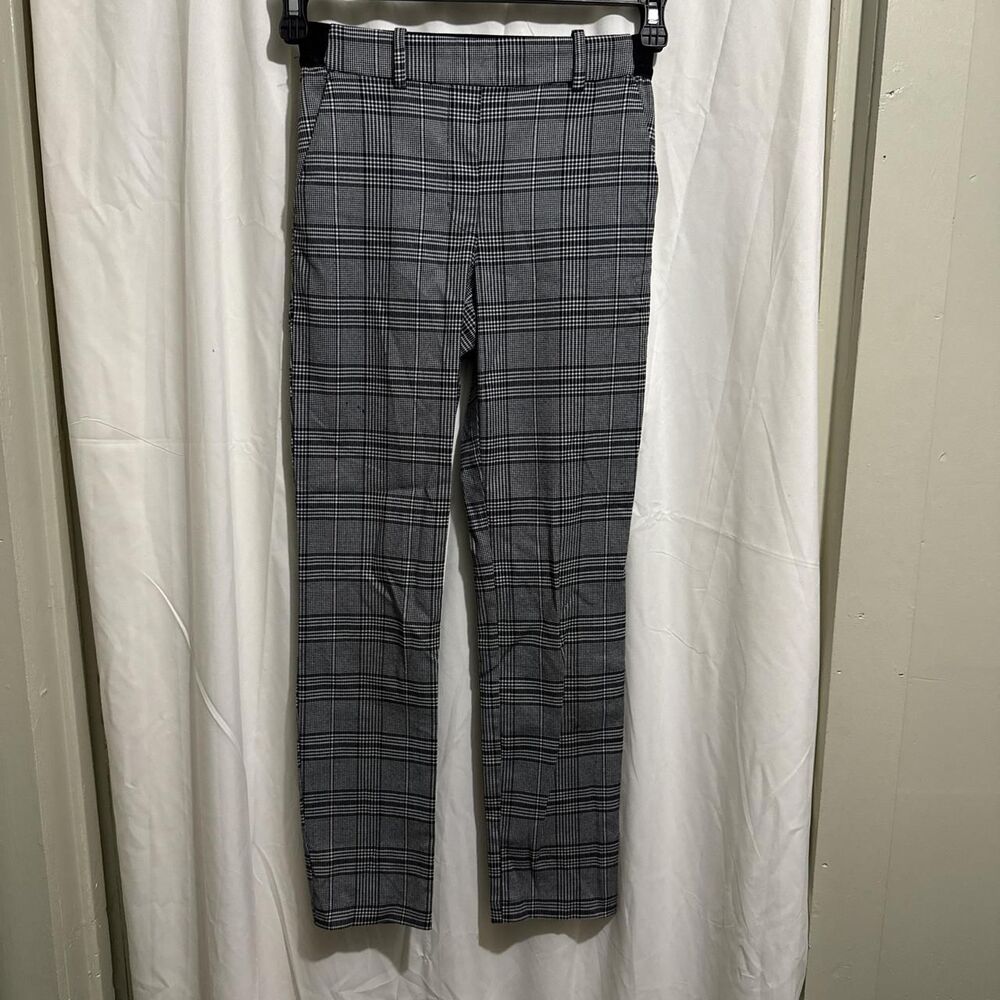 H&M Women's Grey Plaid Trousers